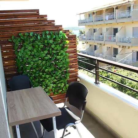 House Ekton Aparthotel Pefkari