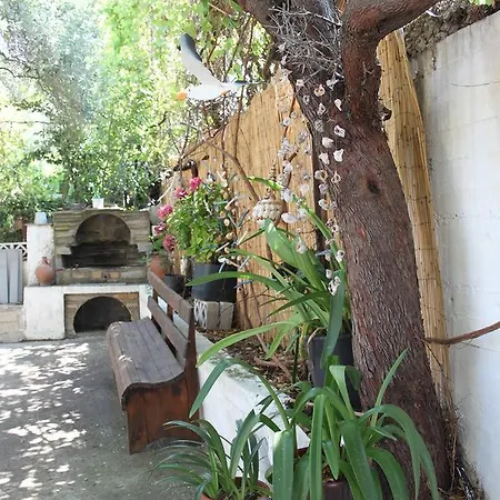 Hotel apartamentowy House Ekton